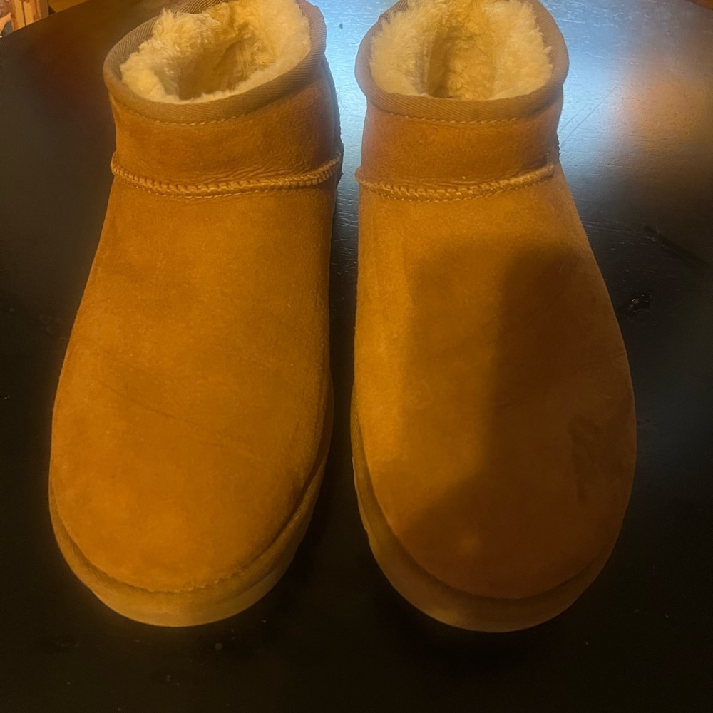 UGG chestnut ultra mini women’s